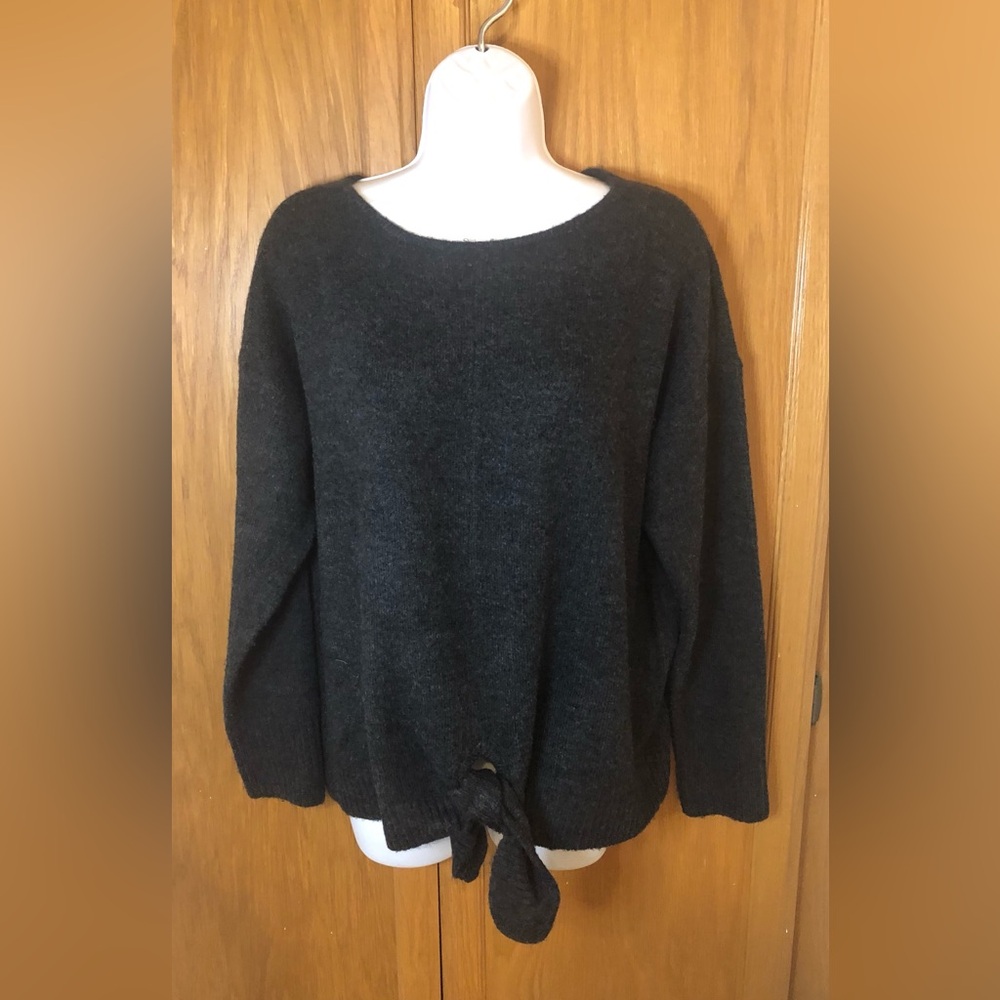 Vince Camuto Oversized Tie Waist Sweater Size S P2P 23”